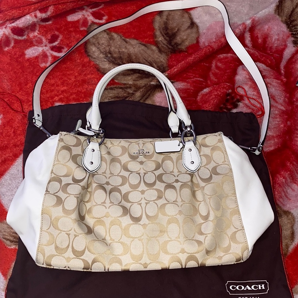 Coach cross over bag